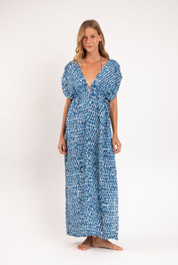 Model Front: Rio De Sol Vêtement De Plage Chuva Long Dress Soleil