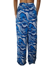 Cargar imagen en el visor de la galería, Model Back: Rio De Sol Pantalon De Plage Inagua Wide Pants
