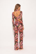 Cargar imagen en el visor de la galería, Model Back: Rio De Sol Pantalon De Plage Jolie Pants Lana
