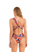 Cargar imagen en el visor de la galería, Model Back: Rio De Sol Une Pièce Leaves Santorini
