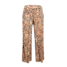 Cargar imagen en el visor de la galería, Product Front: Rio De Sol Pantalon De Plage Leopard Wide Pants

