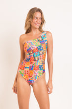 Cargar imagen en el visor de la galería, Model Front: Rio De Sol Une Pièce Love-Trip Maeve
