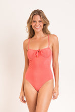 Cargar imagen en el visor de la galería, Model Front: Rio De Sol Une Pièce Malibu-Nina Julia
