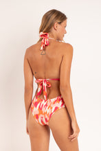 Cargar imagen en el visor de la galería, Model Back: Rio De Sol Une Pièce Mirage Mel-Op
