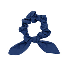 Cargar imagen en el visor de la galería, Product Front: Rio De Sol Chouchou Navy Scrunchie
