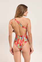 Cargar imagen en el visor de la galería, Model Back: Rio De Sol Une Pièce Sea-Bloom Sienna
