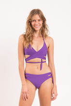 Cargar imagen en el visor de la galería, Image 12: Rio De Sol Ensemble Set Amuleto Kate Madrid
