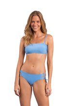 Cargar imagen en el visor de la galería, Image 04: Rio De Sol Ensemble Set Baltico Bandeau-Reto Madrid
