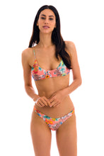 Cargar imagen en el visor de la galería, Model Front: Rio De Sol Ensemble Set Frutti Bralette Essential
