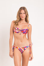 Cargar imagen en el visor de la galería, Model Front: Rio De Sol Ensemble Set Funny Balconet-Tie Ibiza-Comfy
