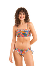 Cargar imagen en el visor de la galería, Model Front: Rio De Sol Ensemble Set Jungle Bandeau-Reto Madrid
