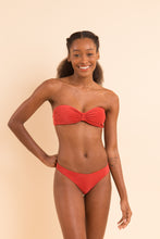 Cargar imagen en el visor de la galería, Image 10: Rio De Sol Ensemble Set Malibu-Chili Bandeau-Duo Essential
