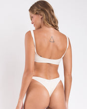 Cargar imagen en el visor de la galería, Image 05: Rio De Sol Ensemble Set Malibu-Natural Bliss Cali
