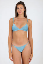 Cargar imagen en el visor de la galería, Model Front: Rio De Sol Ensemble Set Mirante Tri-Fixo California
