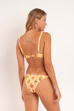 Cargar imagen en el visor de la galería, Model Back: Rio De Sol Ensemble Set Mosaico Chantal Leblon
