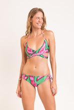 Cargar imagen en el visor de la galería, Image 07: Rio De Sol Ensemble Set Parrots Kate Madrid
