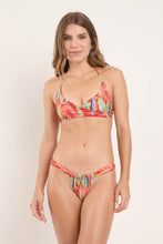 Cargar imagen en el visor de la galería, Model Front: Rio De Sol Ensemble Set Sea-Bloom Kate Eden
