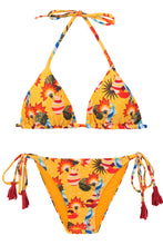 Cargar imagen en el visor de la galería, Product Front: Rio De Sol Ensemble Set Stories Tri-Inv Lacinho
