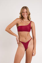 Cargar imagen en el visor de la galería, Image 06: Rio De Sol Ensemble Set Touch-Carmim Isadora Gigi
