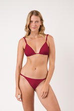 Cargar imagen en el visor de la galería, Model Front: Rio De Sol Ensemble Set Touch-Carmim Selena
