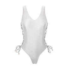 Cargar imagen en el visor de la galería, Product Front: Rio De Sol Une Pièce Shimmer-White Zoe
