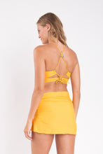Cargar imagen en el visor de la galería, Model Back: Rio De Sol Jupe De Page Solar Skirt-Knot

