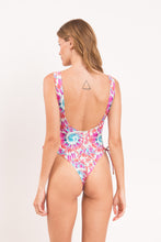 Cargar imagen en el visor de la galería, Model Back: Rio De Sol Une Pièce Splash Zoe
