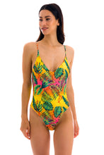 Cargar imagen en el visor de la galería, Model Front: Rio De Sol Une Pièce Sun-Sation Hype

