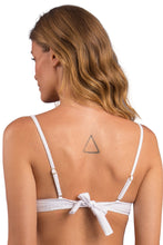 Cargar imagen en el visor de la galería, Image 07: Rio De Sol Haut Top Bora-White Bra-Trio

