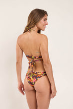 Cargar imagen en el visor de la galería, Model Back: Rio De Sol Haut Top Fiore Kate
