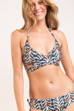 Cargar imagen en el visor de la galería, Image 09: Rio De Sol Haut Top Ikat Kate
