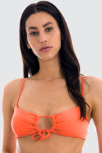 Cargar imagen en el visor de la galería, Gallery: Rio De Sol Haut Top Light-Peach Mila
