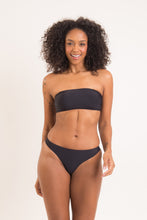 Cargar imagen en el visor de la galería, Model Front: Rio De Sol Haut Top Nero Bandeau-Reto
