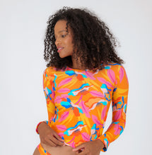 Cargar imagen en el visor de la galería, Gallery: Rio De Sol Haut Top Orange-Bloom Rash-Guard
