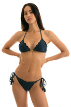 Cargar imagen en el visor de la galería, Model Front: Rio De Sol Haut Top Shimmer-Shark Frufru
