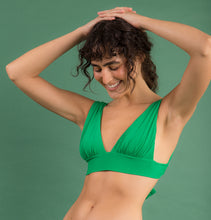 Cargar imagen en el visor de la galería, Image 08: Rio De Sol Haut Top Tambourine Halter-Marina
