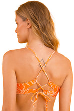 Cargar imagen en el visor de la galería, Image 07: Rio De Sol Haut Top Trail-Orange Tank-Tie
