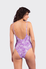 Cargar imagen en el visor de la galería, Model Back: Rio De Sol Une Pièce Trail-Purple Hype
