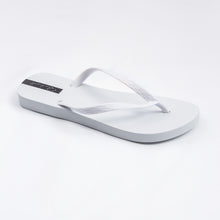 Cargar imagen en el visor de la galería, Product Back: Rio De Sol Tongs White Slim
