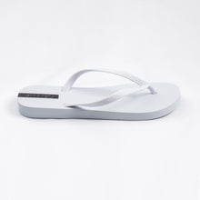 Cargar imagen en el visor de la galería, Image 03: Rio De Sol Tongs White Slim
