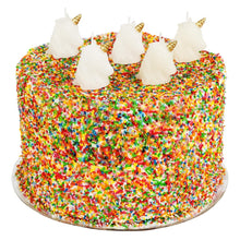 Cargar imagen en el visor de la galería, Model Front: Sunnylife Bougies Unicorn Cake Candle
