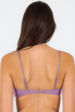 Load image into Gallery viewer, Shimmer-Harmonia Bandeau-Knot Top
