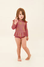 Cargar imagen en el visor de la galería, Model Front: Uv Line Maillot De Bain Bébé Baby Shine Malva Up50+
