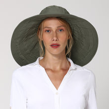 Cargar imagen en el visor de la galería, Model Front: Uv Line Chapeau Souple/Capeline Beverly Hills Verde Militar Upf50+
