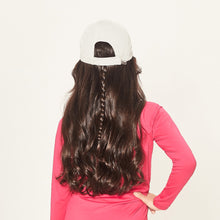 Cargar imagen en el visor de la galería, Model Back: Uv Line Casquette Cap Teen Colors Areia Upf50+
