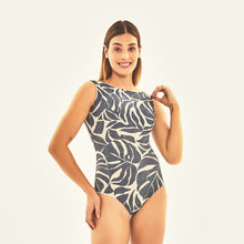 Cargar imagen en el visor de la galería, Model Front: Uv Line Une Pièce Mirela Costela Aco Upf50+
