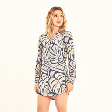 Cargar imagen en el visor de la galería, Image 02: Uv Line Chemise Shirtdress Costela Aco Off White Upf50+
