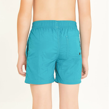 Cargar imagen en el visor de la galería, Model Back: Uv Line Maillot De Bain Garçon Short Aqua Lucca Petroleo Upf50+
