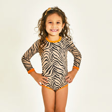 Cargar imagen en el visor de la galería, Model Front: Uv Line Maillot De Bain Bébé Swimsuit Baby Zebra Upf50+
