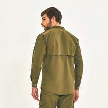 Cargar imagen en el visor de la galería, Model Back: Uv Line Fitness Haut Tenerife Verde Militar Upf50+
